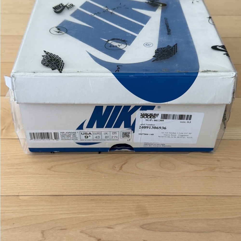 Jordan Air Jordan 1 Low OG Fragment x Travis Scott Blue Black DM7866-140 - Picture 3 of 6